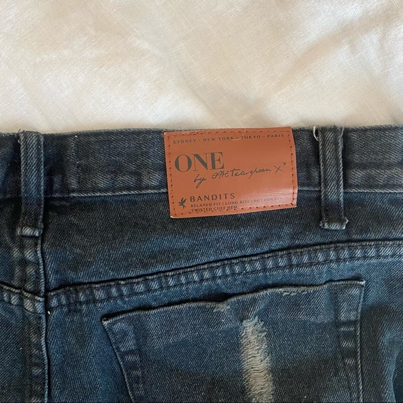 Black One Teaspoon Bandit Shorts - Picture 3 of 4